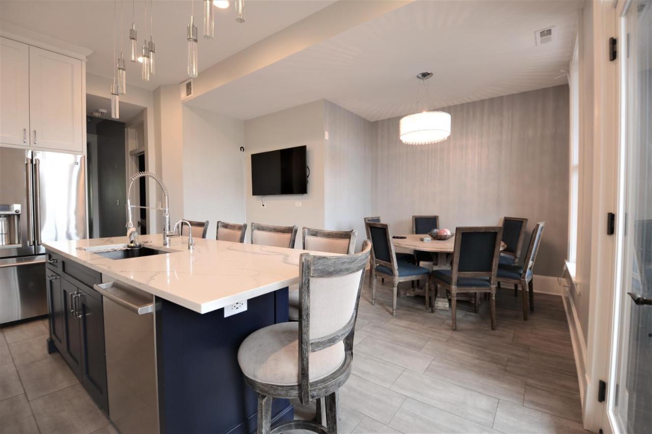 Penthouse Level, Stunning Wrigley Stay Chicago Zewnętrze zdjęcie